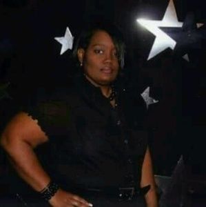 Meet your Posher, Latasha